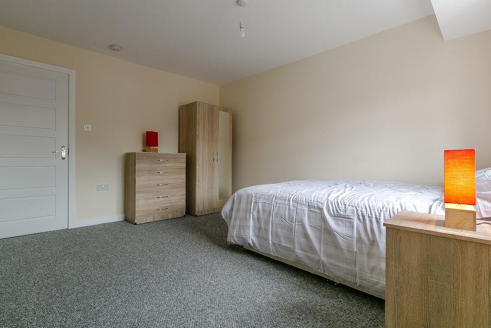 Kynsparks Luxury Apartments