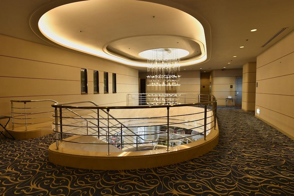 The Gran Resort Elegante Shirahama