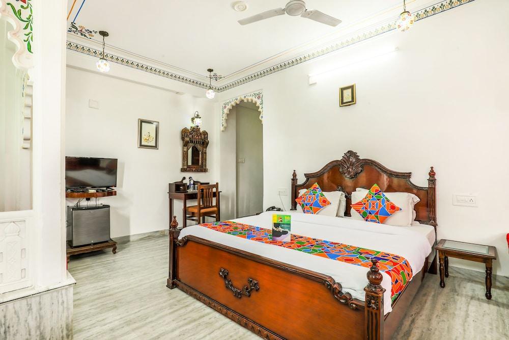 FabHotel Pichola Haveli