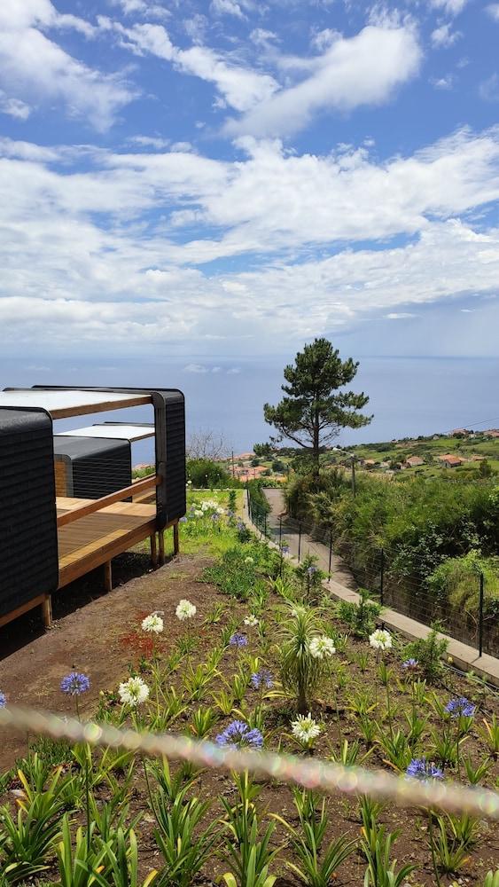 Calheta Glamping Pods