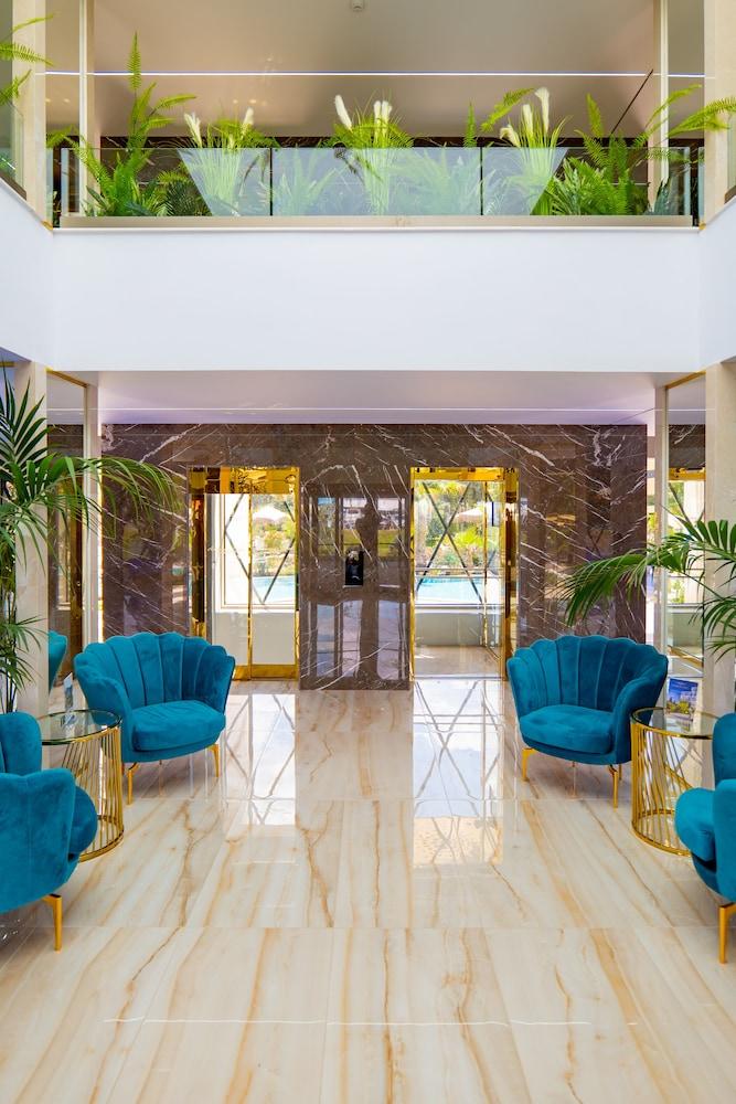 Harmony Suites Grand Resort