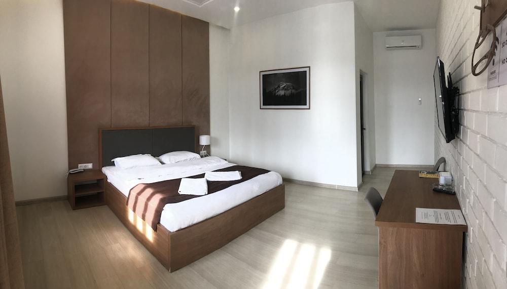 Concord Hotel Bishkek