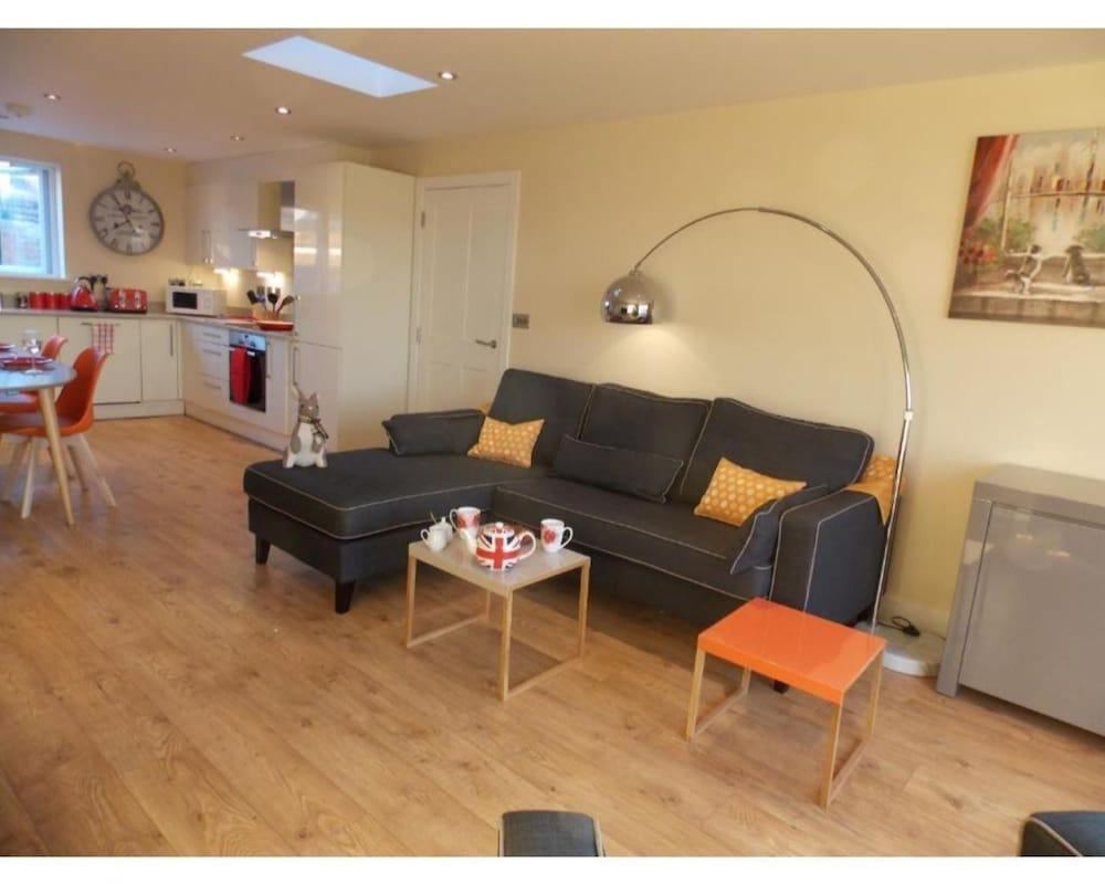 Penthouse - Basingstoke