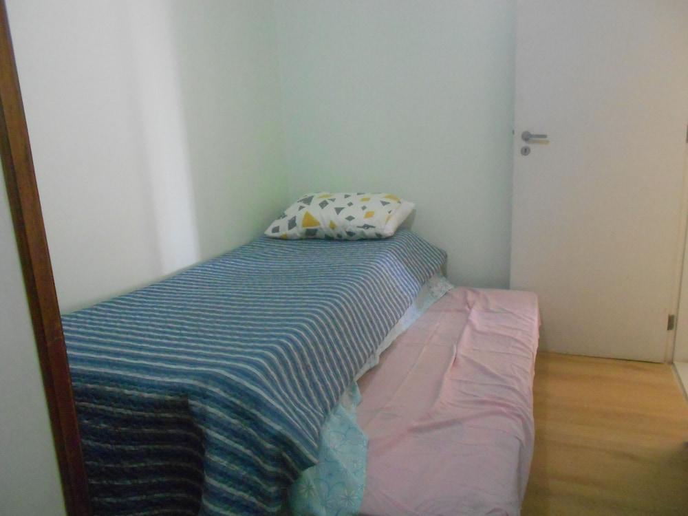 Gohouse - Malta 1104