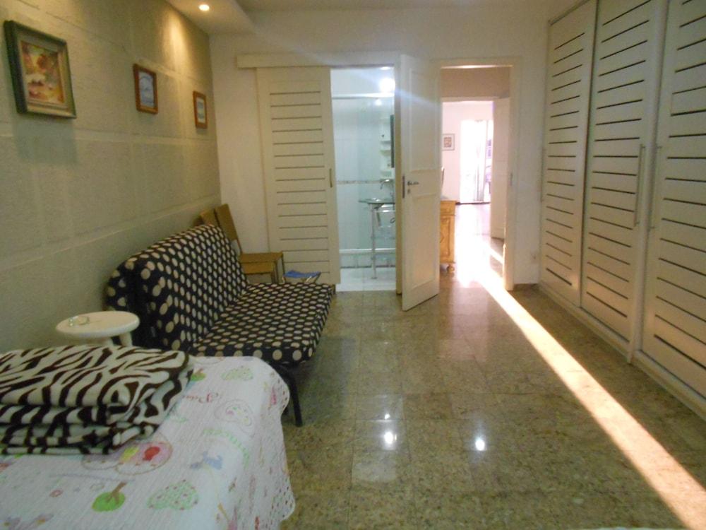 Gohouse - Brasiliense COB