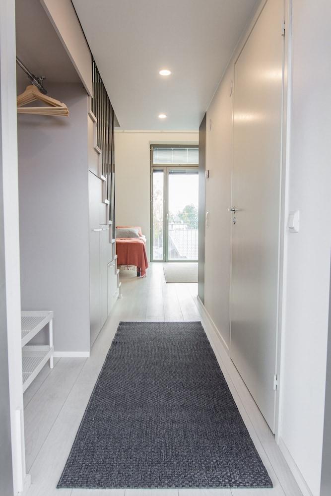 Spot Apartments Airport