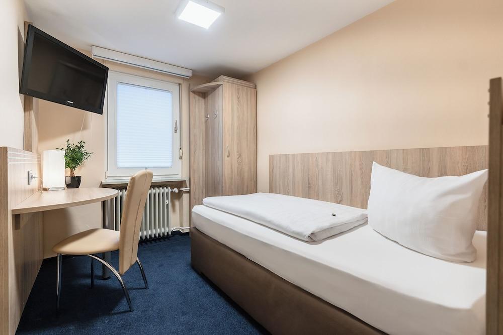 Hotel-Pension Altes Weinhaus