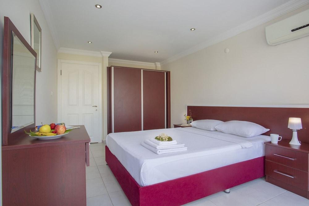 Royal Hills D3 Apartments