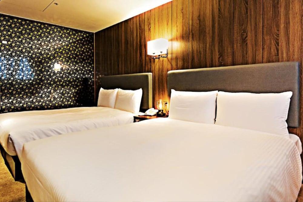 Taipei Heroes Square Hotel