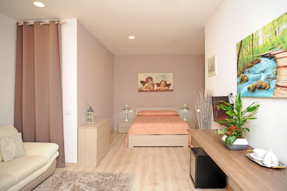 Foresteria Rhodense Via Italia