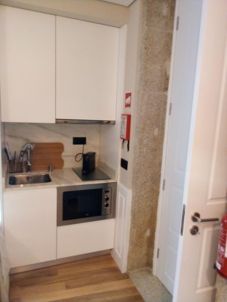 Lita's House Oporto Bainharia