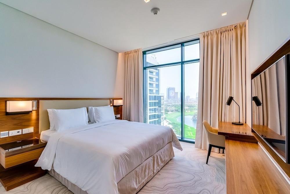 Vida Emirates Hills Residences