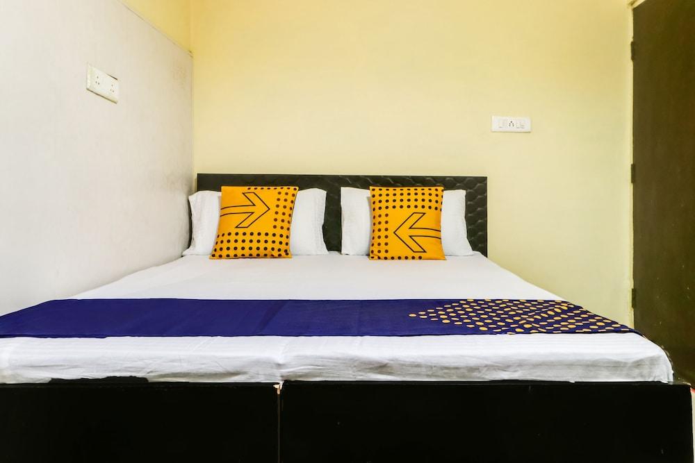 SPOT ON 61068 Hotel Kr