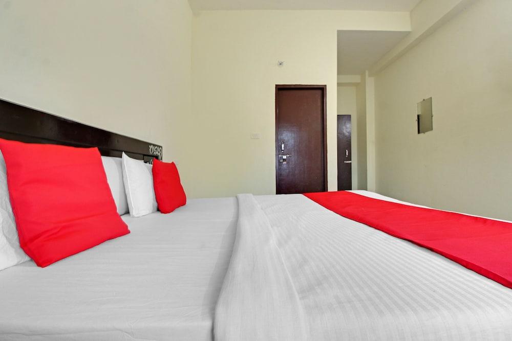 OYO 47625 Shri Krishna Dham