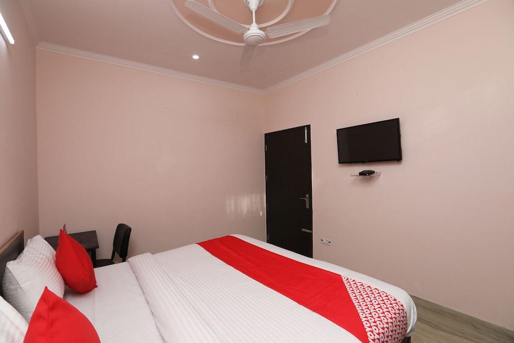 OYO 40164 Kanchan Sadan