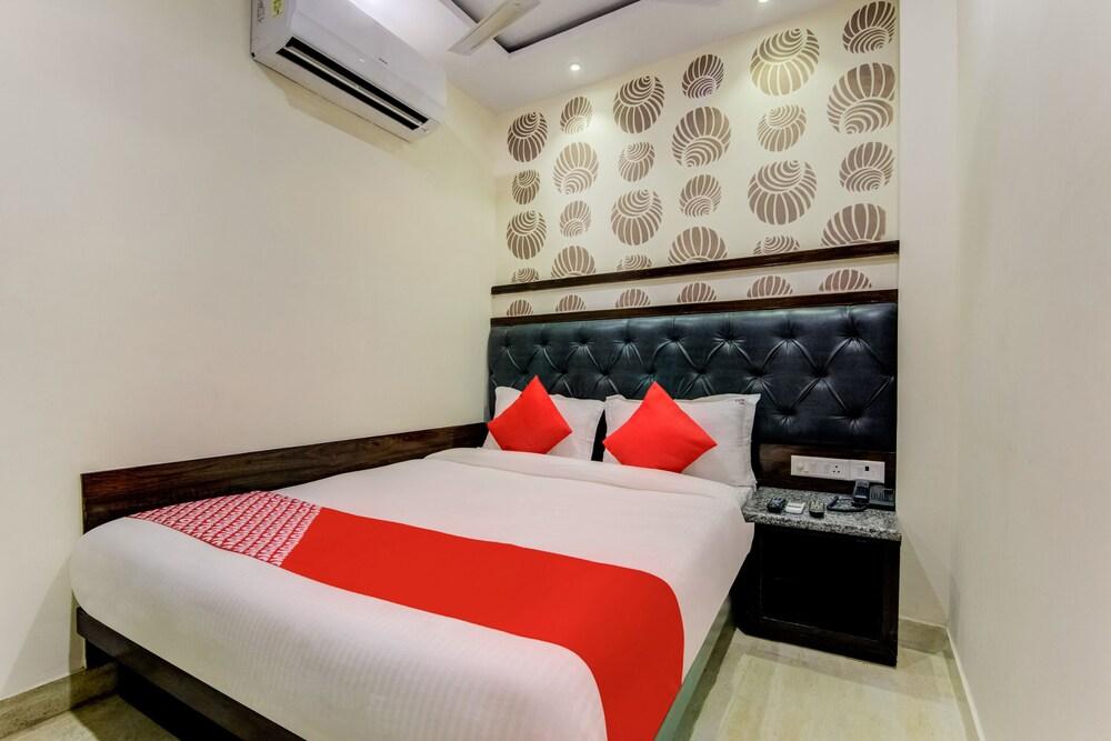 OYO 46440 India Continental