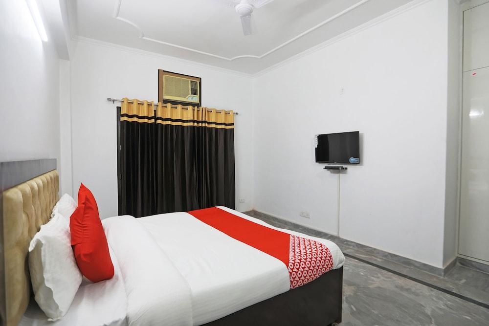 OYO 48900 Grand & Epic Inn