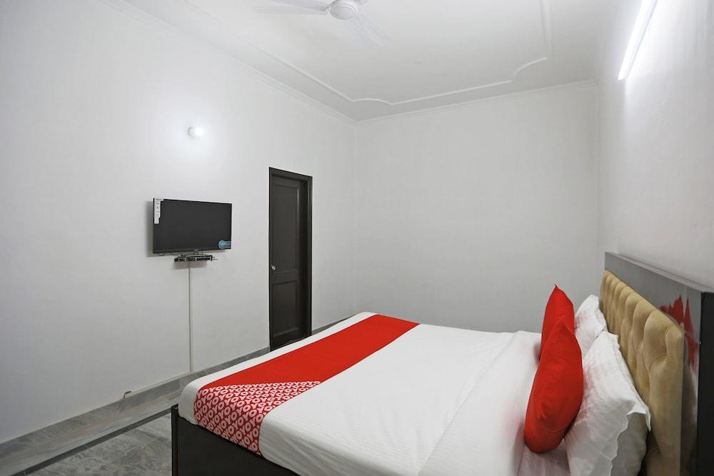 OYO 48900 Grand & Epic Inn