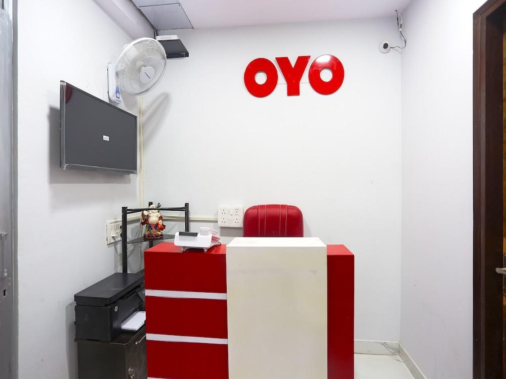 OYO 41215 Three Kings