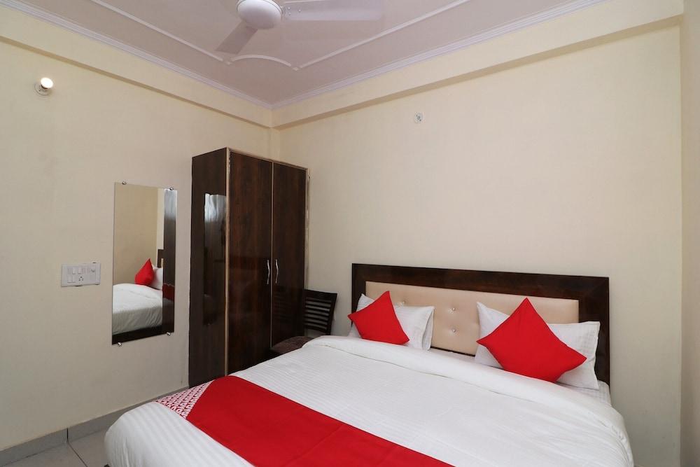 OYO 29429 Dwarka International