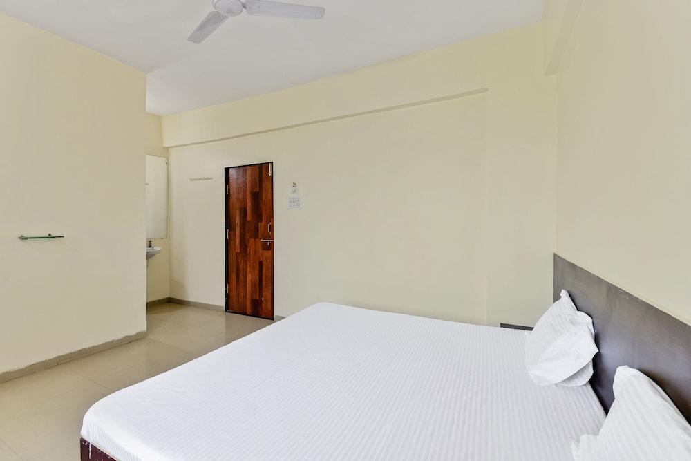 SPOT ON 48663 Hotel Sai Balaji