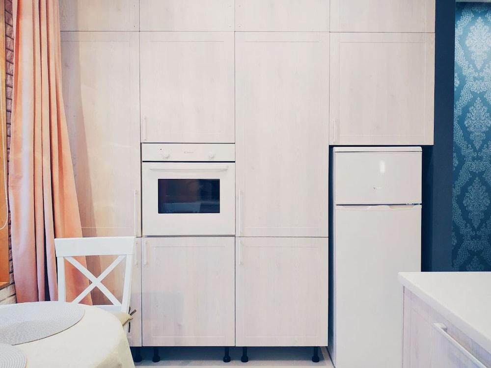 MalinaApt Alice in Wonderland