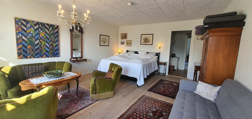 Næsbydale Badehotel