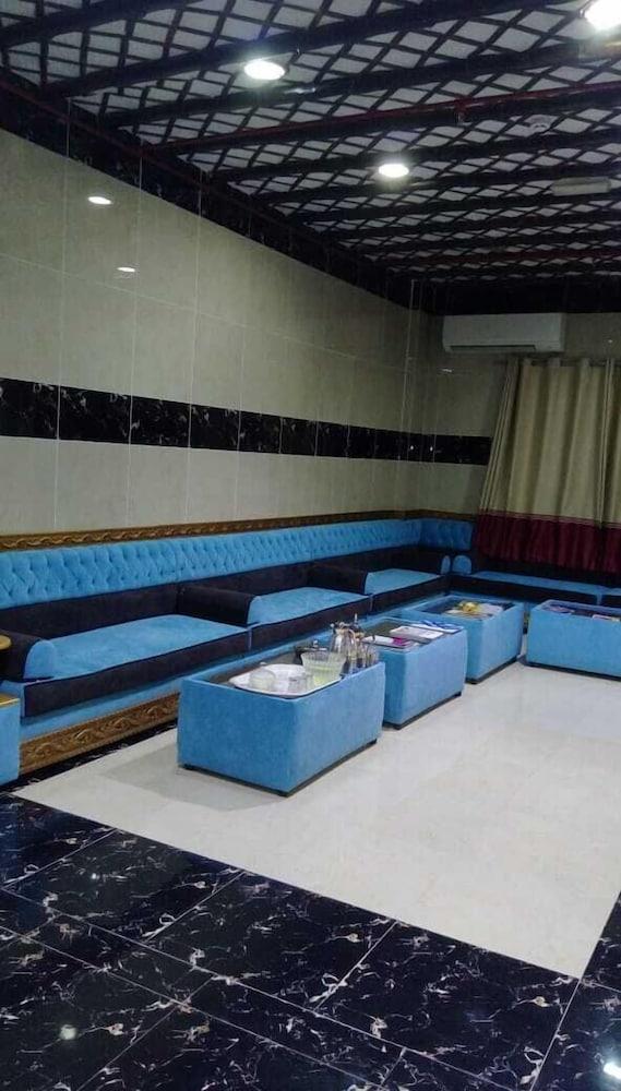 Five Continents Hotel