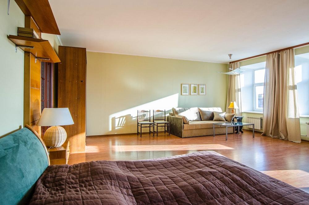 Central Admiralty Apartment