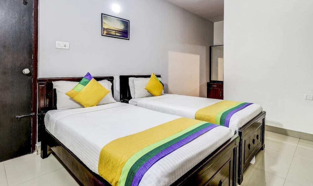 Treebo Trip Roxel Inn