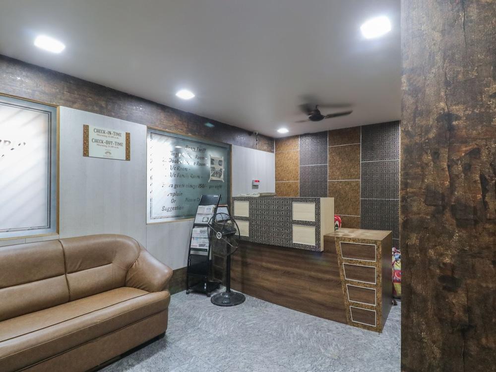 SPOT ON 35444 Hotel Nirmalya