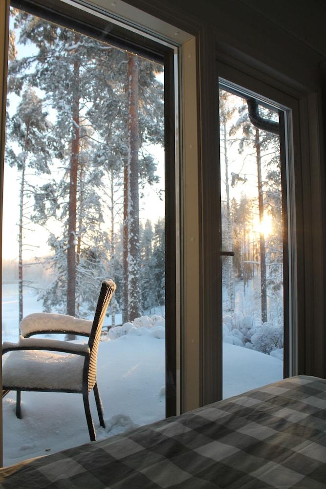 Varjola Holiday Center