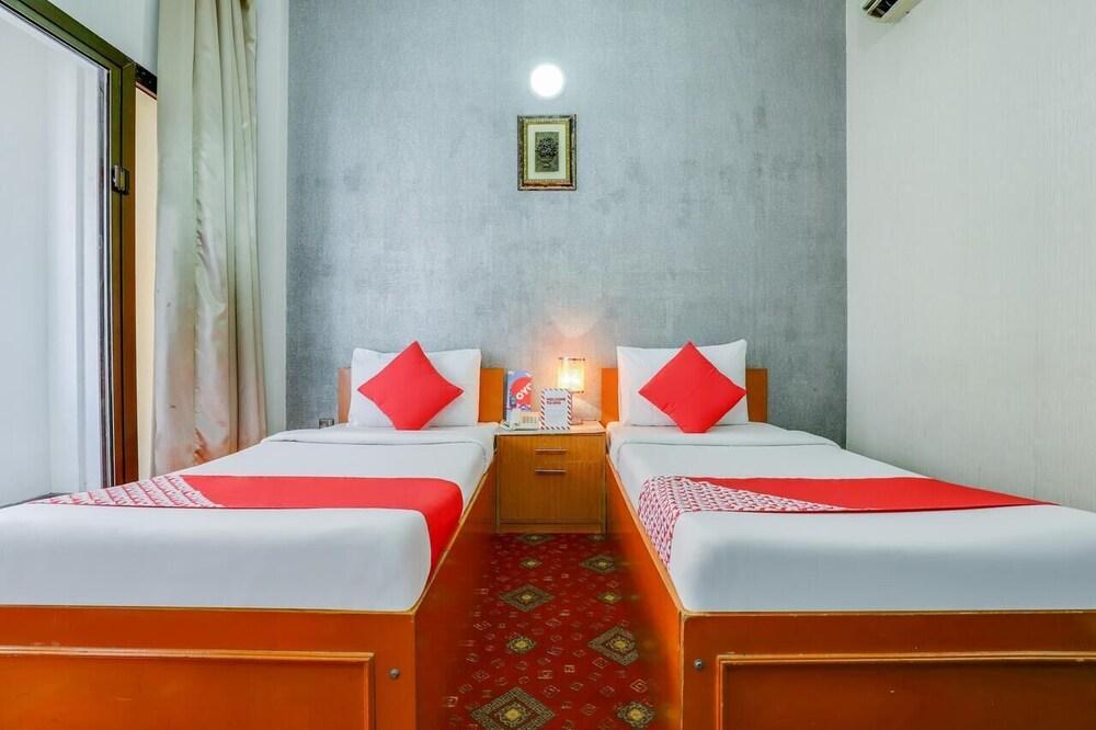 OYO 339 Vienna Hotel