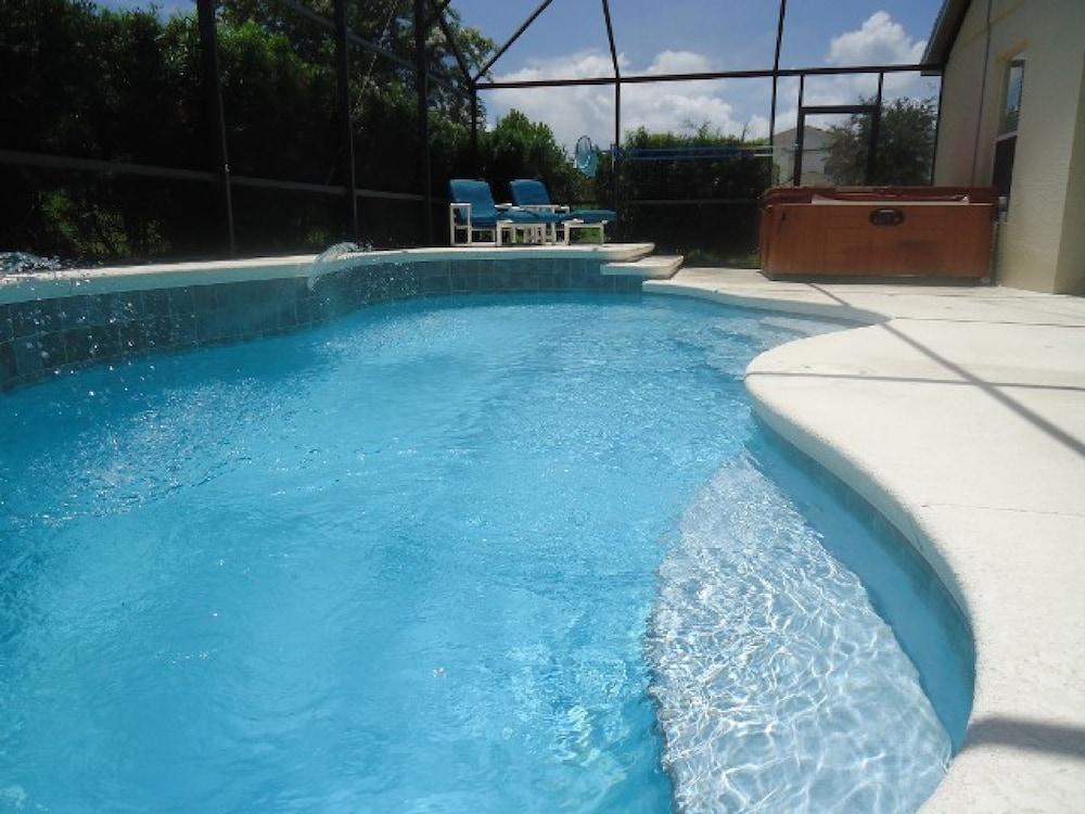 4BR Davenport Pool Home by Watson-717RL