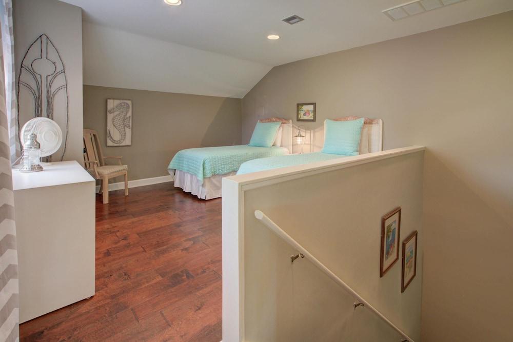 Beachwalk Villa 5143