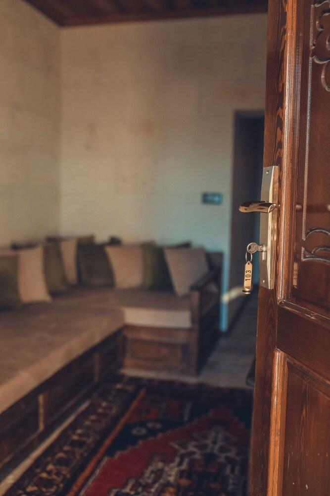 Cappadocia Stone Rooms