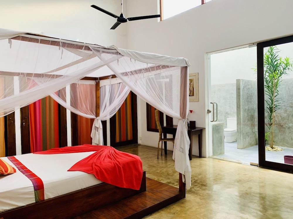 Thambilli Beach Front Villa