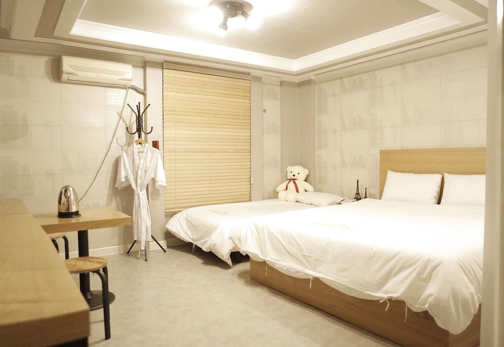 Gwangju Sejong Hotel