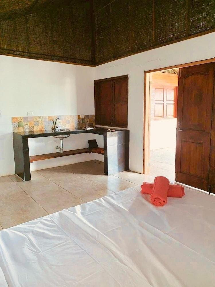 Punta Nativa Eco Hotel