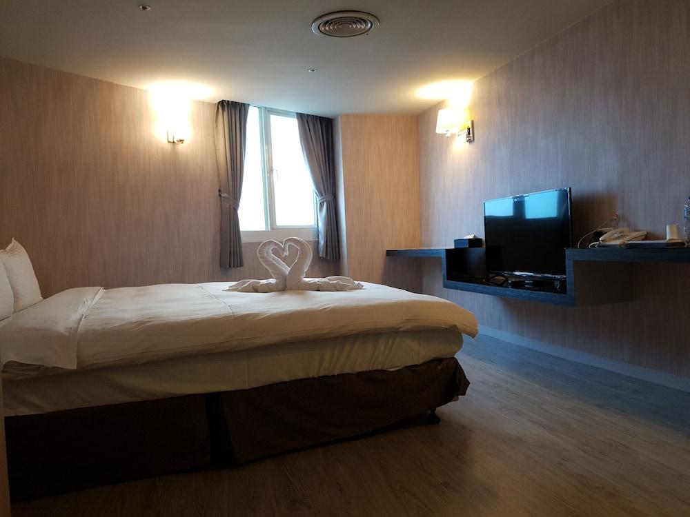 Walker Hotel Sanchong