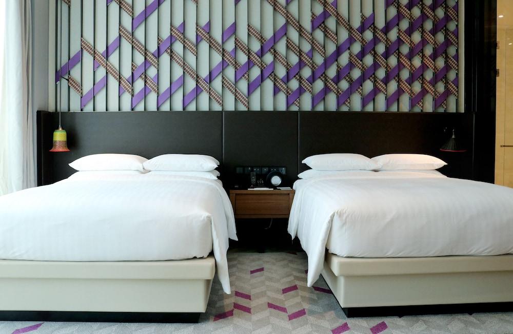 Renaissance Nanning Hotel