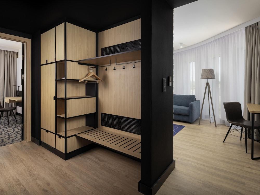 Mercure Warszawa Ursus Station