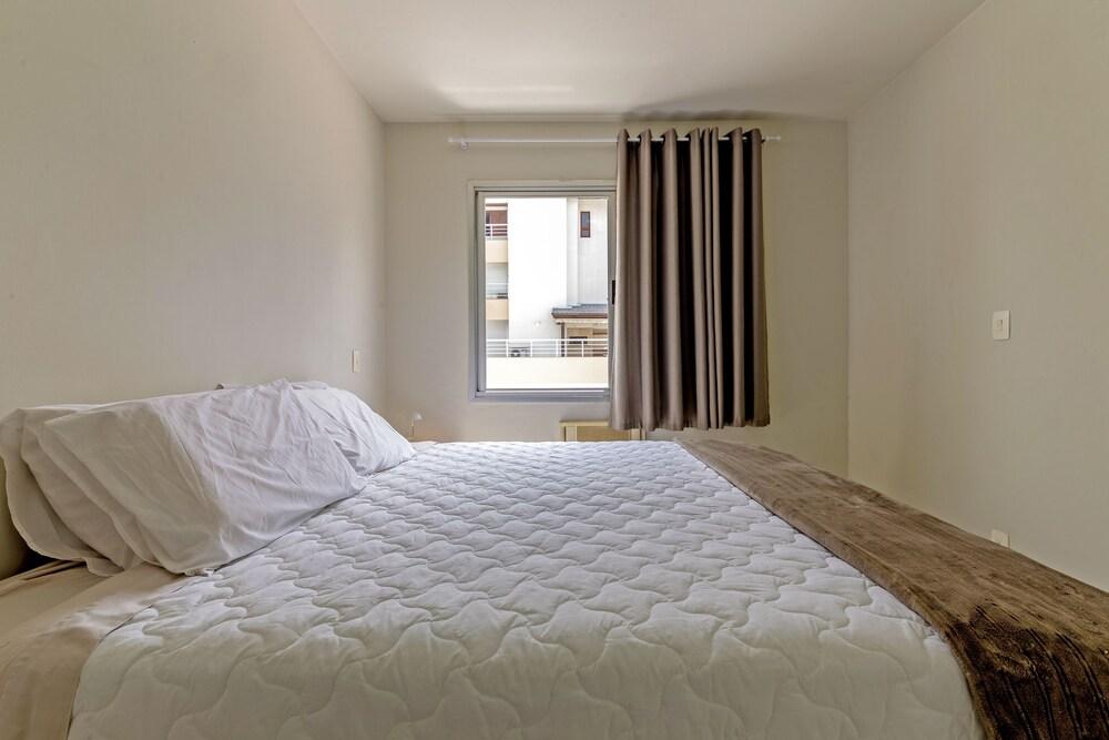 Apto aconchegante no Open Shopping SBS106