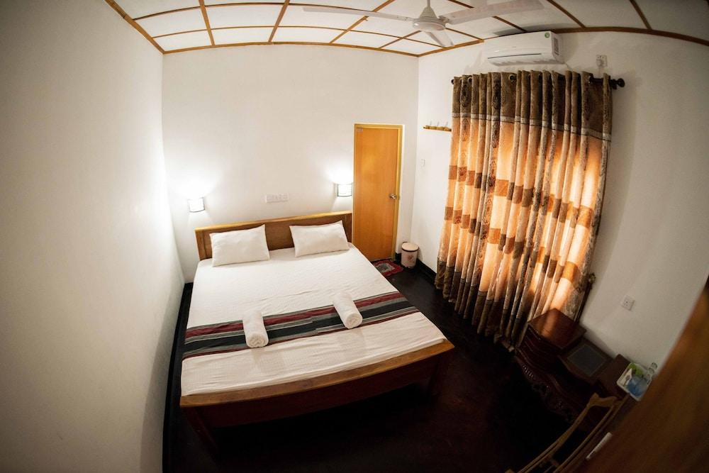 Wildlife Safari House