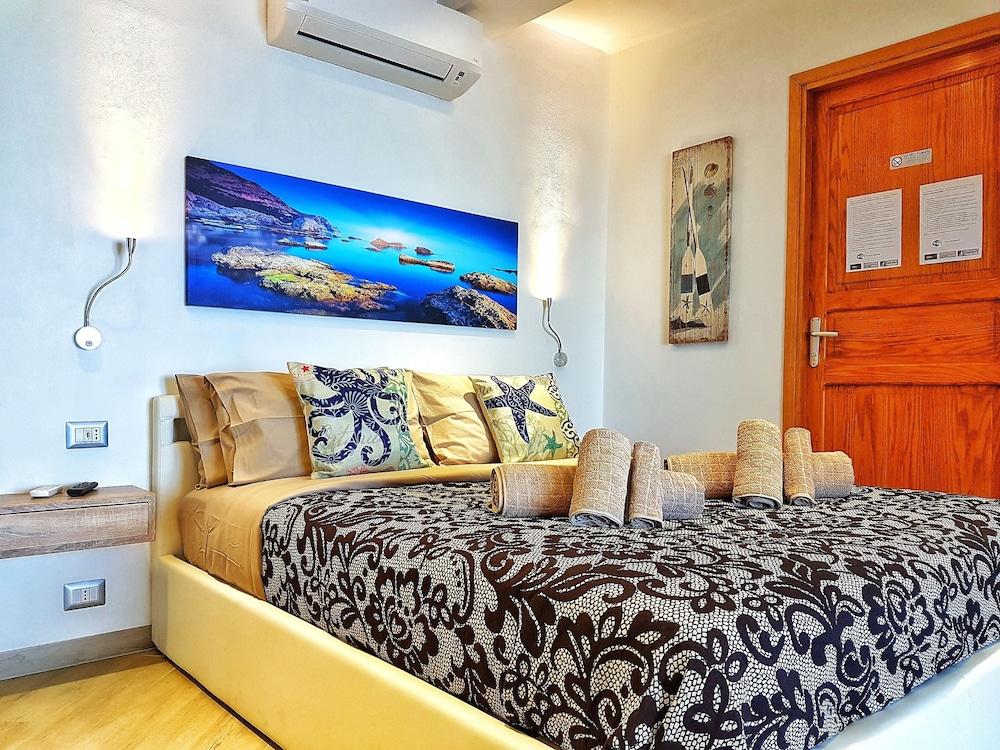 Brezza Marina Guesthouse