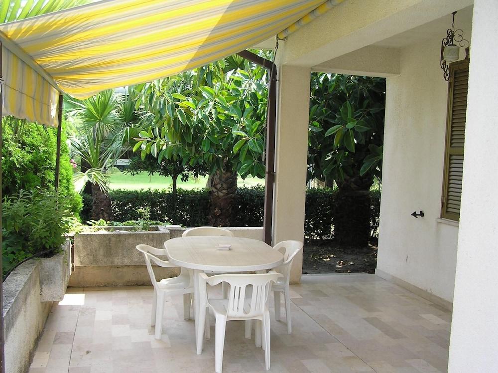 Villaggio Castelvetere