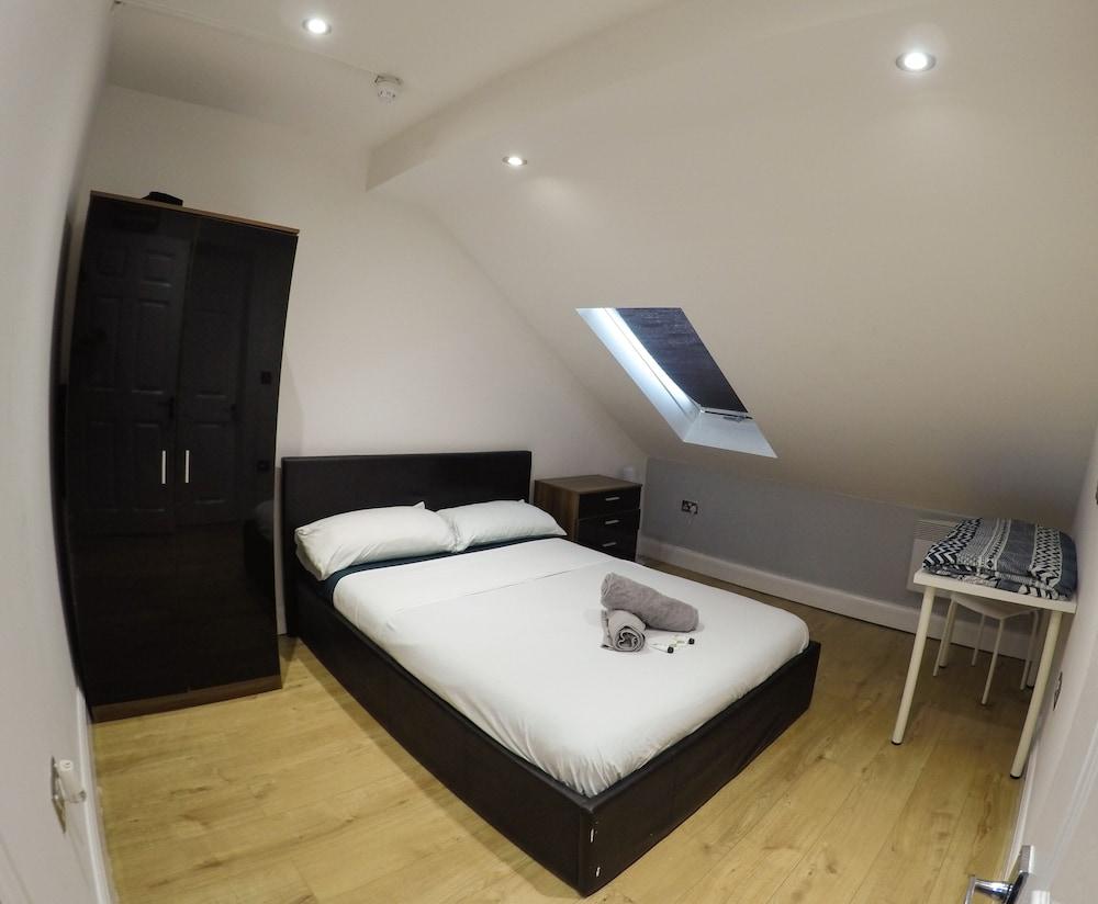 Stunning one bedroom flat