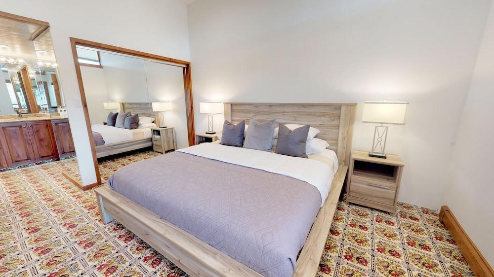 Shadowbrook, a Destination by Hyatt Residence