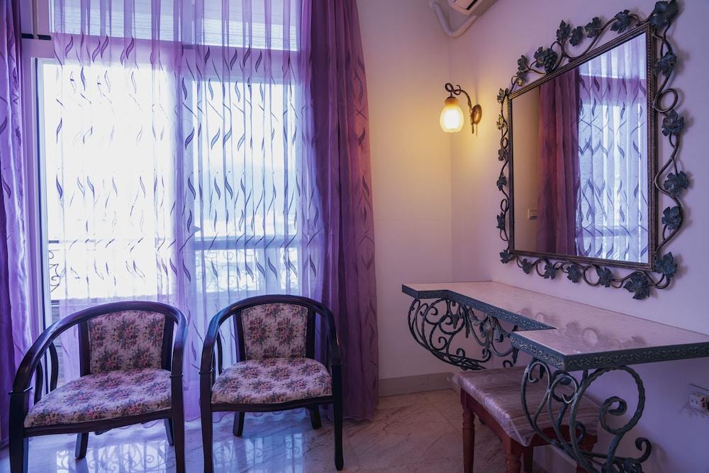 shih liang Xinying b&b