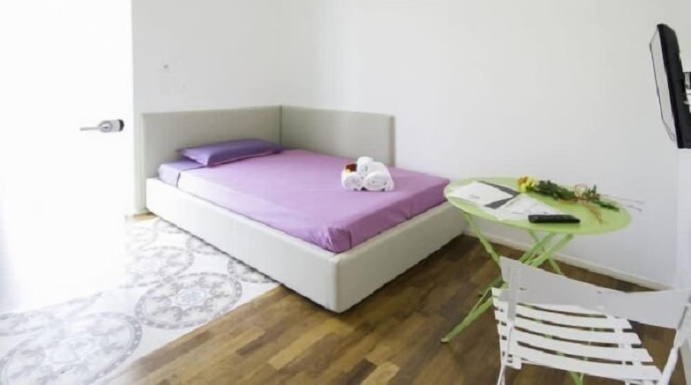 Santa Marina Bed & Breakfast